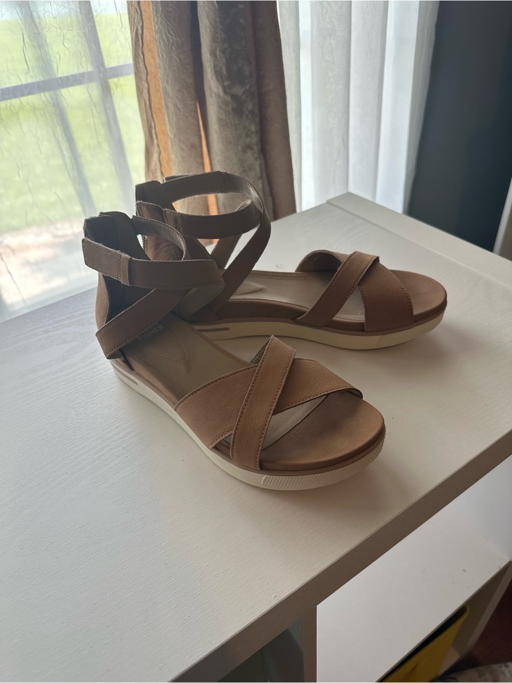 Eileen Fisher Tan Crisscross Ankle-Strap Platform Sandals